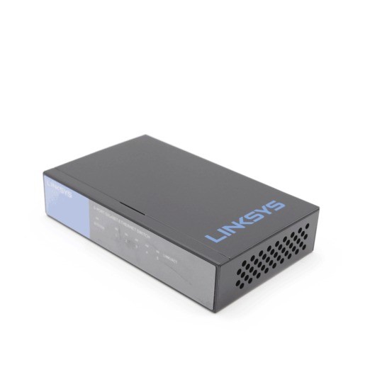 SWITCH 5 PUERTOS LINKSYS